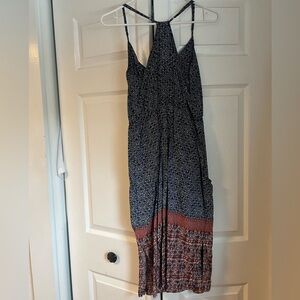 Casual women’s Patagonia dress.